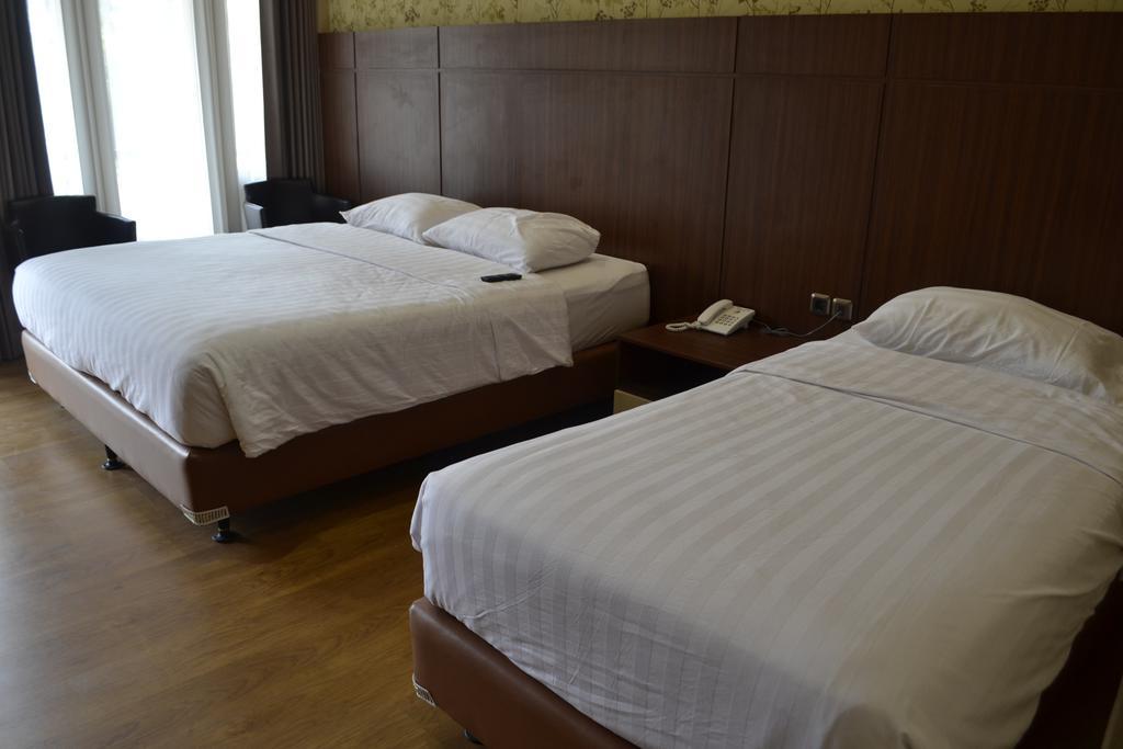 Hotel Selecta Batu  Camera foto
