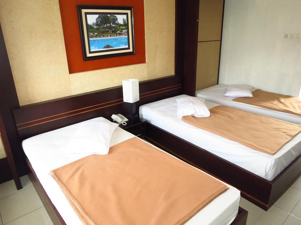 Hotel Selecta Batu  Camera foto