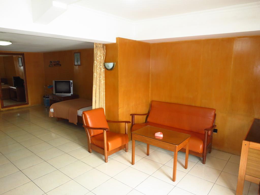 Hotel Selecta Batu  Camera foto