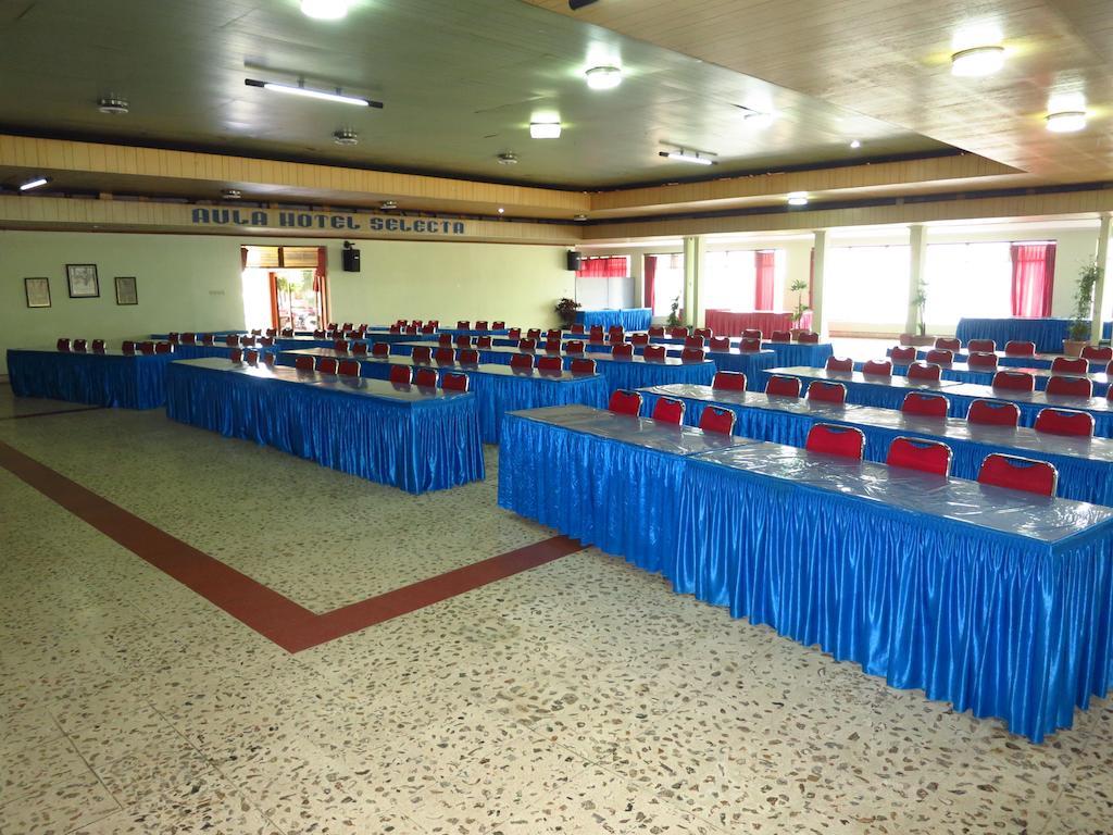 Hotel Selecta Batu  Esterno foto