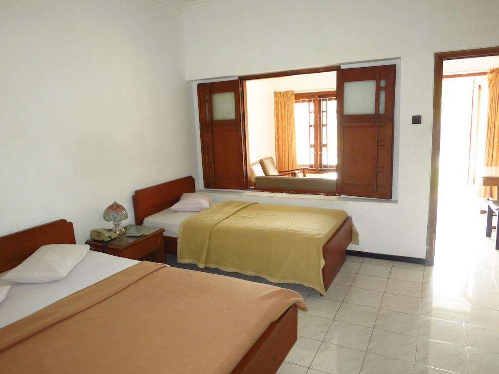 Hotel Selecta Batu  Esterno foto