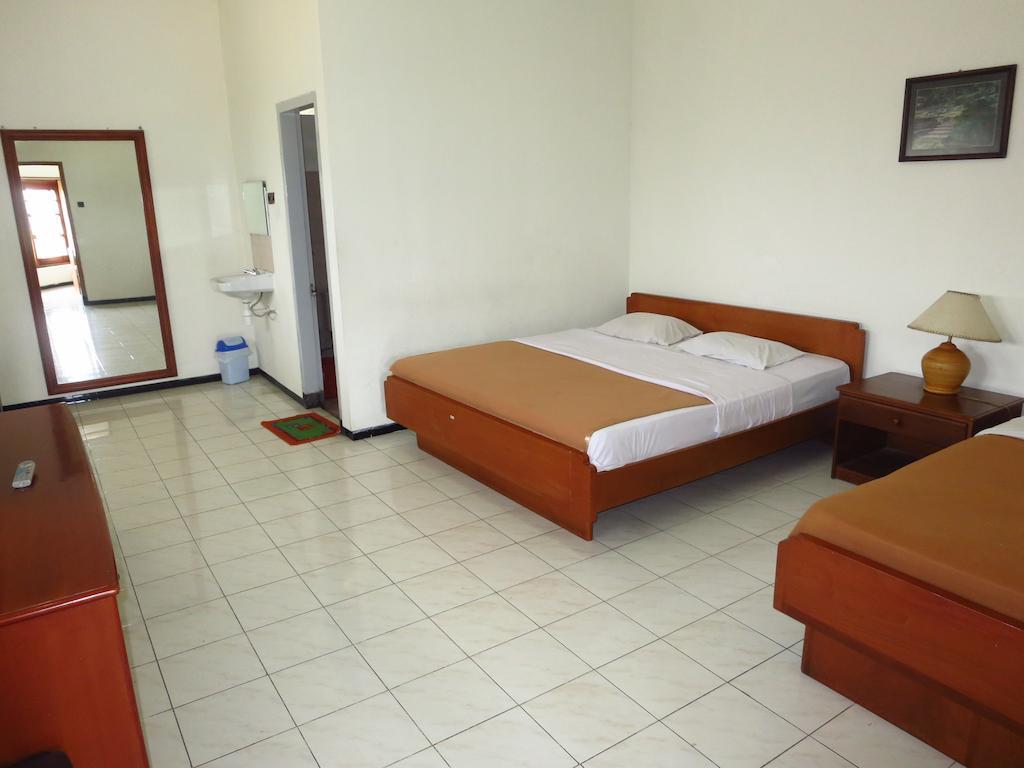 Hotel Selecta Batu  Esterno foto