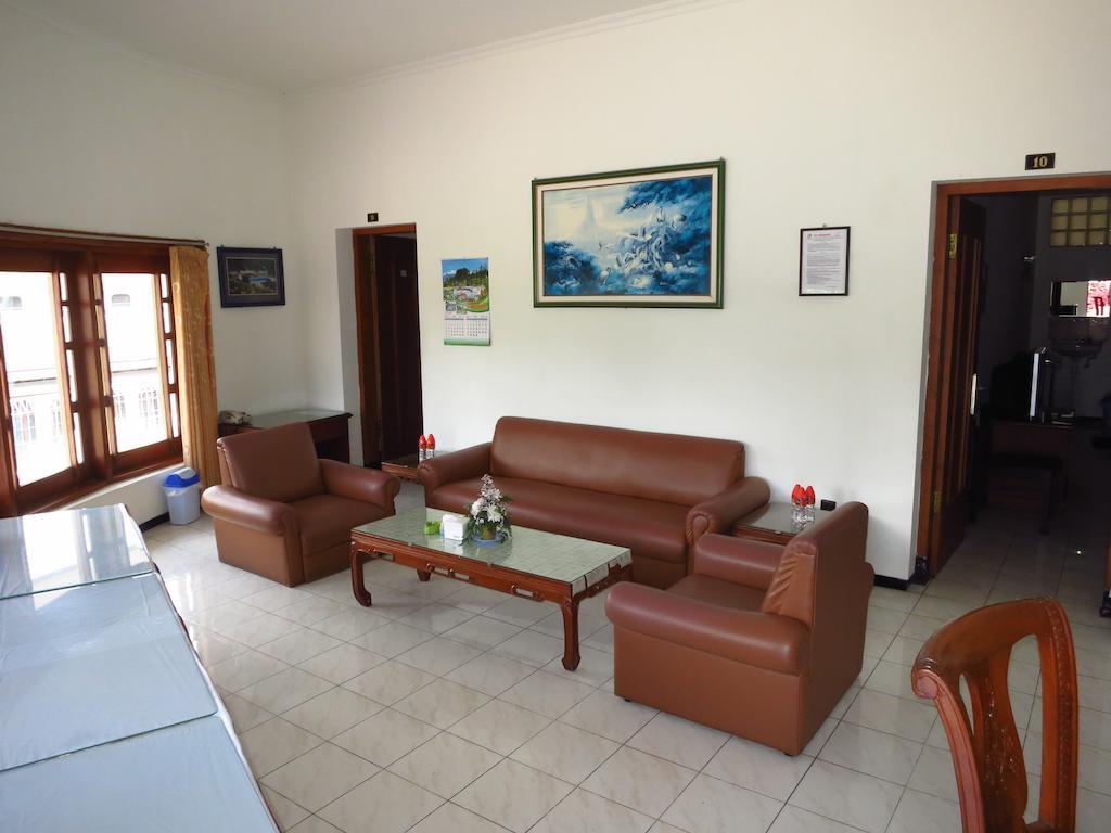Hotel Selecta Batu  Esterno foto