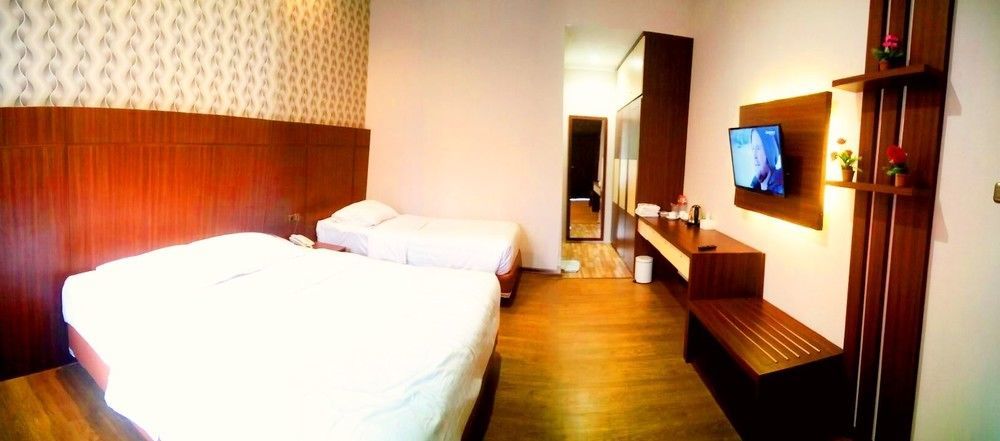 Hotel Selecta Batu  Esterno foto