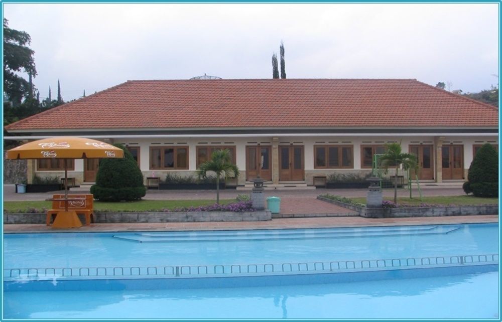 Hotel Selecta Batu  Esterno foto