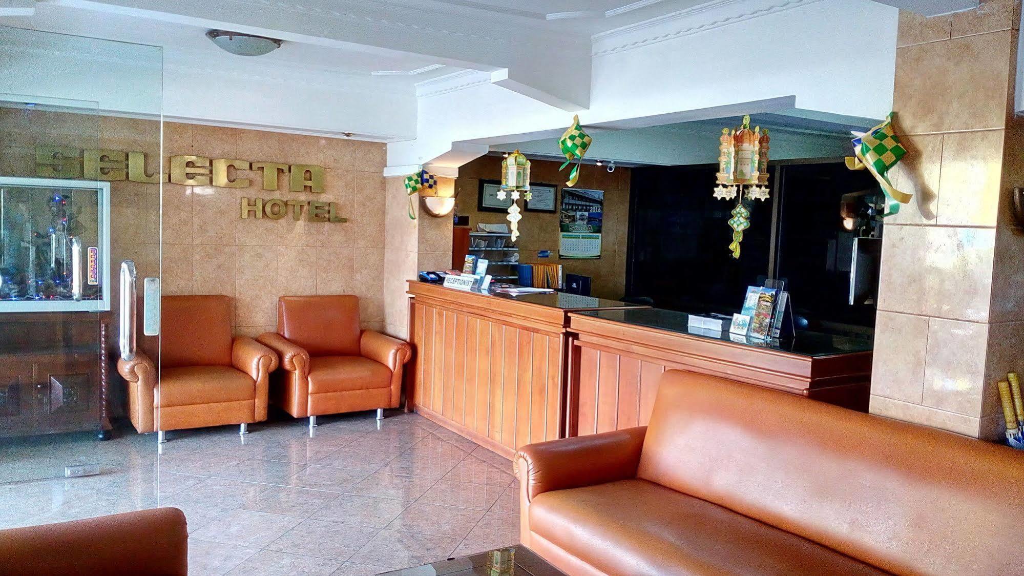 Hotel Selecta Batu  Esterno foto